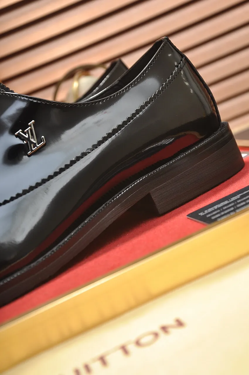 Men's shoes💰460💶【LOUIS VUITTON】(sheepskin lining) new cowhide LV formal shoes🎩🎩❗️🆘made one to one at the counter🎩original quality, imported cowhide upper➕full sheepskin lining➕original rubber outsole, {high quality visible}👣Size: 38-45 (45 custom-made)